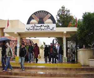   مصر اليوم - محاكمة طلابية لدكتور جامعي وطالب في جامعة مغربية