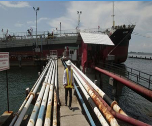 مصر اليوم - ضعف توقعات النمو العالمي تضغط على النفط