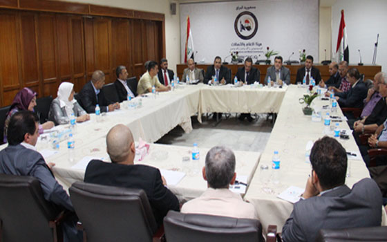   مصر اليوم - هيئة الإعلام والاتصالات العراقية تُعَلِّقُ عمل 10 قنوات فضائية