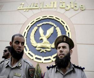   مصر اليوم - الضباط الملتحون: نتعرض للظلم في عهد مرسي