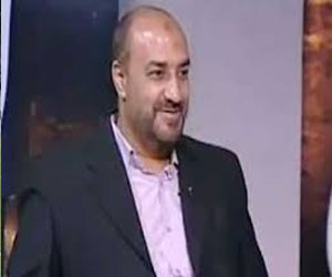   مصر اليوم - القبض على عبد الله بدر لحبسه في قضية سب إلهام شاهين