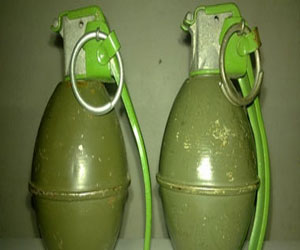   مصر اليوم - ضبط سيارة ملاكي بداخلها قنبلتين شديدتي الانفجارفي الإسماعيلية