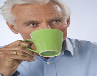 مصر اليوم - القهوة تقي نمو الخلايا السرطانية في البروستات