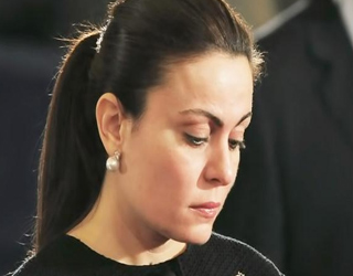   مصر اليوم - تأجيل تظلم زوجة علاء مبارك بمنعها التصرف في أموالها