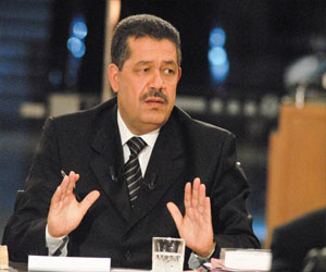   مصر اليوم - الحكومة المغربية تستنكر قذف أعضائها