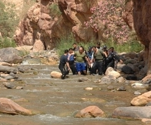   مصر اليوم - وفاة شقيقين غرقًا وإصابة شقيق ثالث جنوب الأردن