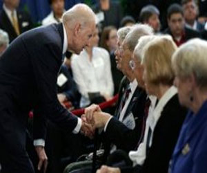   مصر اليوم - واشنطن تكرم دبلوماسييها الذين قتلوا في اعتداءات ونزاعات