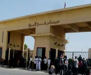   مصر اليوم - ثلاثة وفود تعبر رفح بين مصر وقطاع غزة السبت