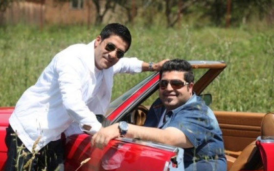 مصر اليوم - كليب فرح وشموع ديو جديد من إخراج صفوان نعمو