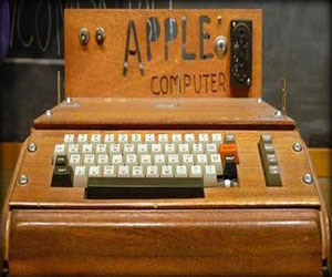   مصر اليوم - مزاد علني لبيع كمبيوتر نادر من طراز أبل 1