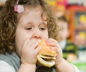 مصر اليوم - الأطفال في حاجة إلى الدهون