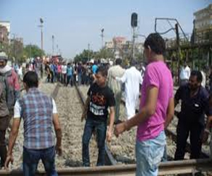   مصر اليوم - أهالي القلج يقطعون خط أبو زعبل المرج لاختطاف فتاة