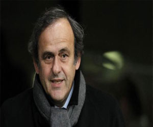   مصر اليوم - بلاتيني: فيرغسون قدم الكثير لعالم كرة القدم