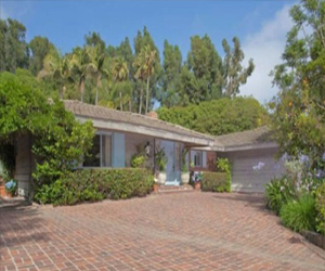   مصر اليوم - ريس ويذرسبون تشتري منزل قيمته  3 مليون دولار