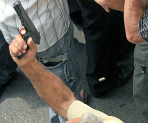   مصر اليوم - مقتل شخص وإصابة 2 في معركة بالأسلحة في الإسماعيلية