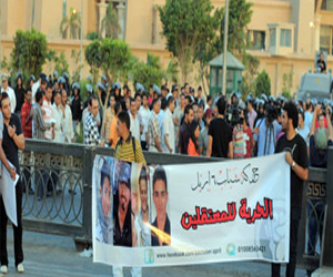   مصر اليوم - تظاهرات أمام الأمن الوطني للإفراج عن المعتقليين السياسيين