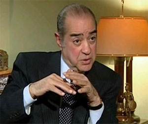   مصر اليوم - فريد الديب ينفي إدلاء مبارك بأية حوارات صحافية