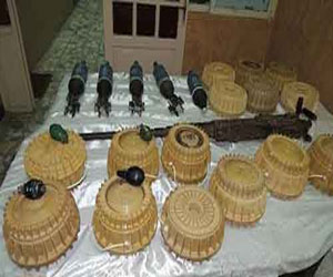   مصر اليوم - 15 دانة وصندوق ذخيرة من مخلفات الحروب داخل مصنع حديد عز في السويس