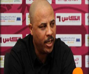   مصر اليوم - التونسي الصادق يطالب لاعبي الغرافة بالتعويض والحسم مبكرًا