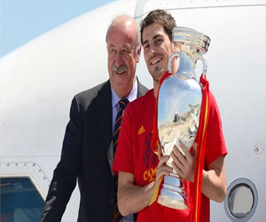   مصر اليوم - قائد الماتادور ديل بوسكي يطالب بالعفو عن كاسياس إذا اخطأ