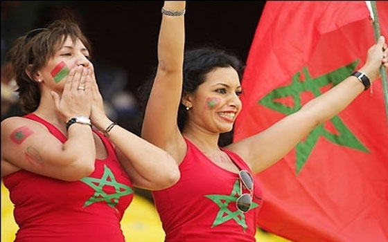   مصر اليوم - مشجعات الملاعب المغربيات تملأن المدرجات