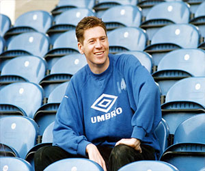   مصر اليوم - وادل: لا أعتبر بيكهام لاعبًا عظيمًا