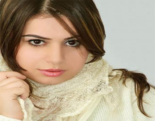   مصر اليوم - سلمى صباحي تشكر الشرطة بعد الإفراج عنها