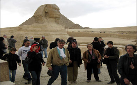 مصر اليوم - وزارة السياحة تؤكد تحقيق 14% نموًا في الإيرادات في العام 2012