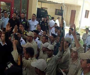   مصر اليوم - اعتصامات في أقسام ومقرات الشرطة تضامنًا مع رفح والعوجة