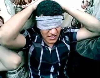   مصر اليوم - والدة أحد المختطفين تؤكد إهمال الحكومة