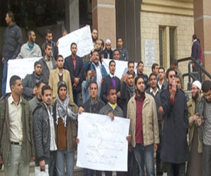   مصر اليوم - تظاهر أوائل الجامعات في المنوفية للمطالبة بالتعيين