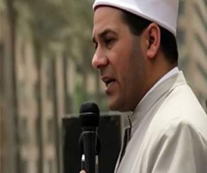   مصر اليوم - مظهر شاهين يستنكر عدم إعلان هوية خاطفي الجنود السبعة