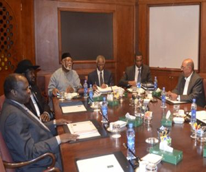   مصر اليوم - قمة البشير سلفاكير تبحث دعم الحركات المتمردة وقضية أبيي