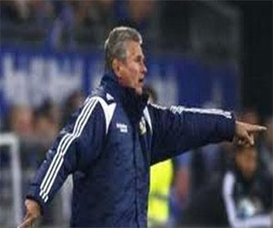   مصر اليوم - هينكس مدرب بايرن لمح لانضمام ليفاندوفسكي إلى ناديه