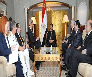   مصر اليوم - مرسي يؤكد لجون كيري دعم مصر لمؤتمر جنيف 2 بشأن سورية