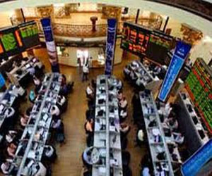   مصر اليوم - البورصة المصرية تستبعد 6 أسهم من التداول للتلاعب في الأسعار