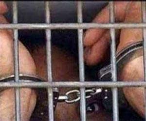   مصر اليوم - القبض على 3 أشخاص في الدقهلية أطلقوا النار على قوة أمنية