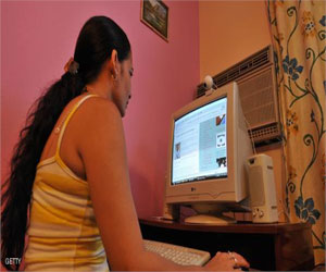   مصر اليوم - كوبا أولوية الإنترنت للمقاهي والفنادق