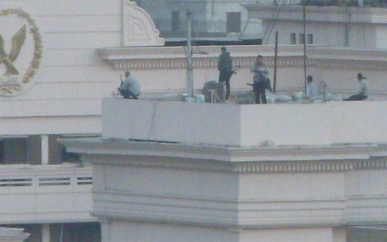   مصر اليوم - تحقيقات نيابة الثورة تؤكد وجود قناصة في الداخلية لا تتحرك إلا بأمر الوزير