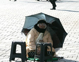   مصر اليوم - ًاعرّافات مراكش لا يسترحن ليلاً ولا نهار