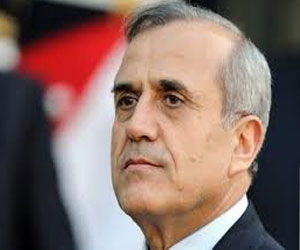   مصر اليوم - سليمان يباشر أتصالاته للطعن في دستورية قانون التمديد