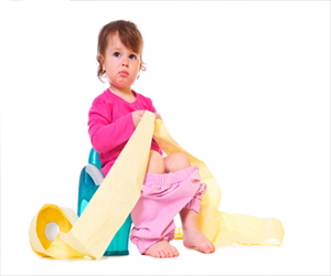 مصر اليوم - كيف تساعدين طفلك على التخلّص من الحفاض