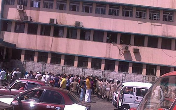   مصر اليوم - مصر اليوم تنشر تفاصيل محاولة المعاقين الاعتداء على محافظ سوهاج