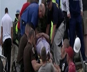   مصر اليوم - مقتل أم وطفلها بعد سلسلة أعاصير ضربت أوكلاهوما