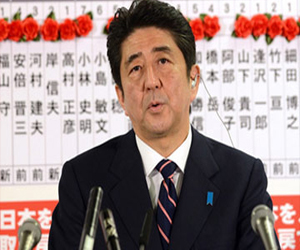   مصر اليوم - تأييد الحكومة اليابانية ينخفض للمرة الأولى دون الـ70%