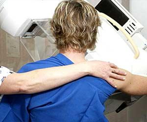   مصر اليوم - سرطان الثدي يستهدف صغيرات السن مجددًا