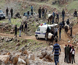 مصر اليوم - نازح من القصير يؤكد أن الحر في معركة حياة أو موت