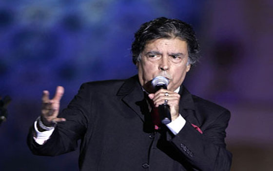   مصر اليوم - عميد الأغنية المغربية عبد الوهاب الدكالي سعيد باحتفاء الحكومة بإبداعاته