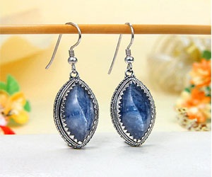   مصر اليوم - أقراط العقاف تمنحك الأناقة وتناسب جميع الأعمار