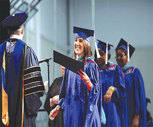 مصر اليوم - إقبال كبير على برامج الماجستير في الجامعات الأميركية